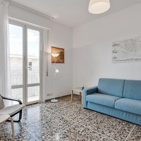 Lulli Cozy Apartment With Balcony Floransa Dış mekan fotoğraf